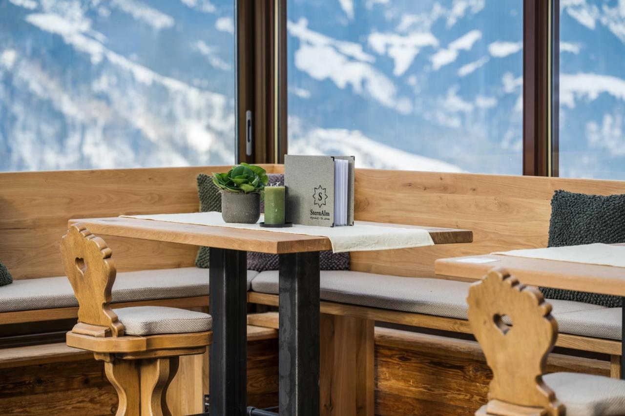 Alpendorf Hotel Stern سانكت يوهان ايم بونغ المظهر الخارجي الصورة