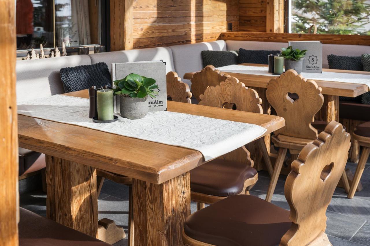 Alpendorf Hotel Stern سانكت يوهان ايم بونغ المظهر الخارجي الصورة
