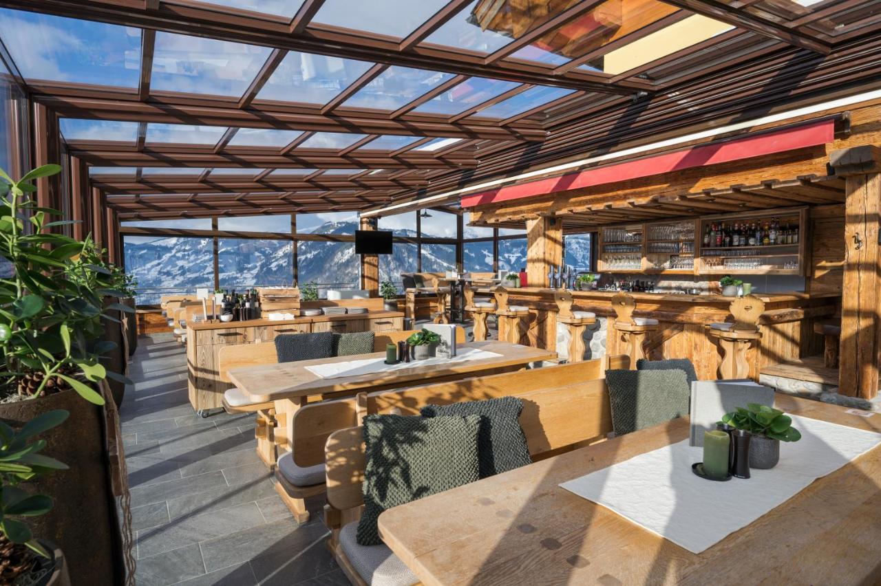 Alpendorf Hotel Stern سانكت يوهان ايم بونغ المظهر الخارجي الصورة