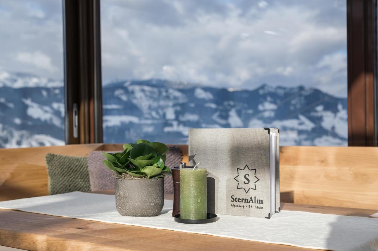 Alpendorf Hotel Stern سانكت يوهان ايم بونغ المظهر الخارجي الصورة