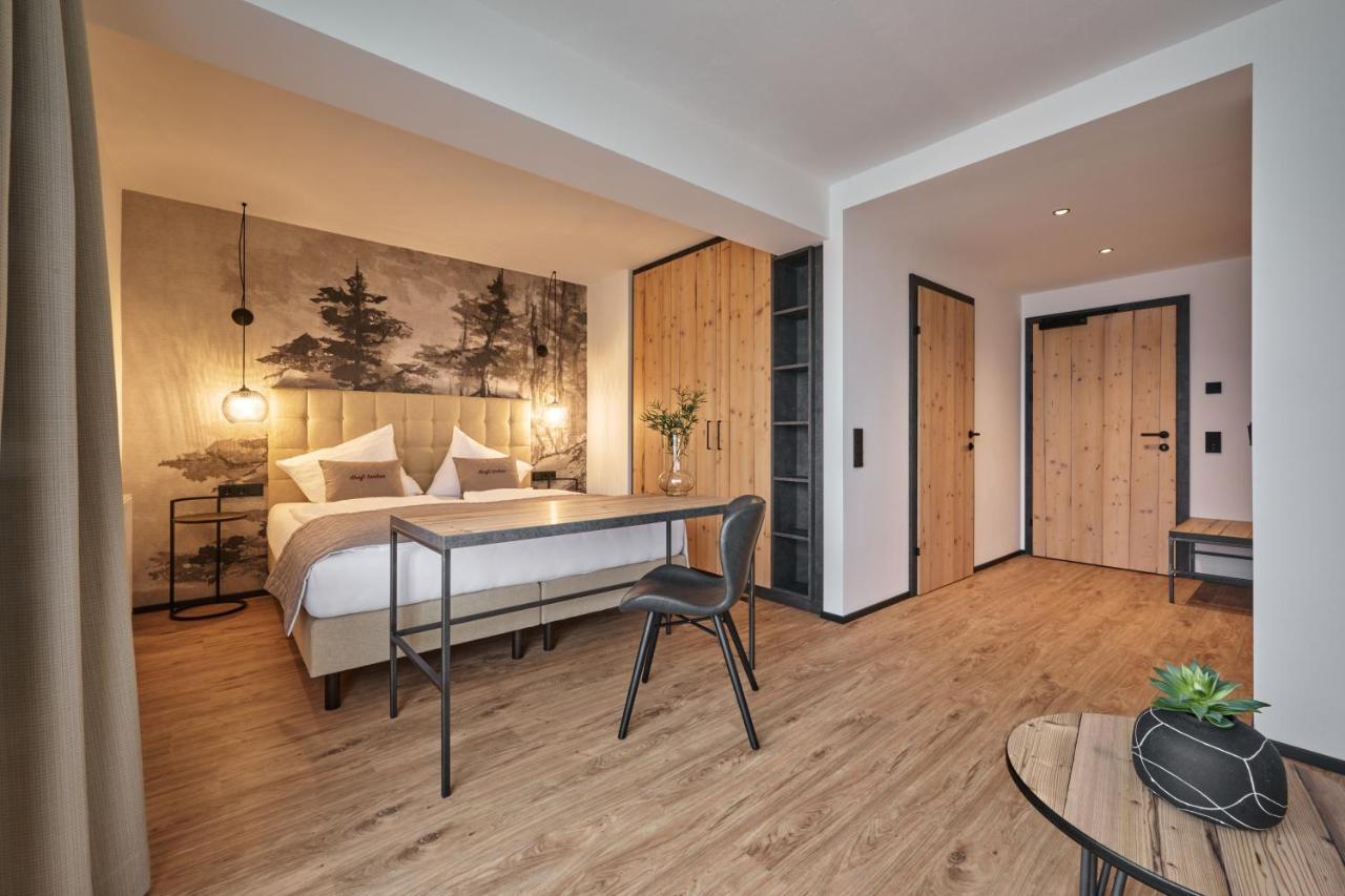 Alpendorf Hotel Stern سانكت يوهان ايم بونغ المظهر الخارجي الصورة